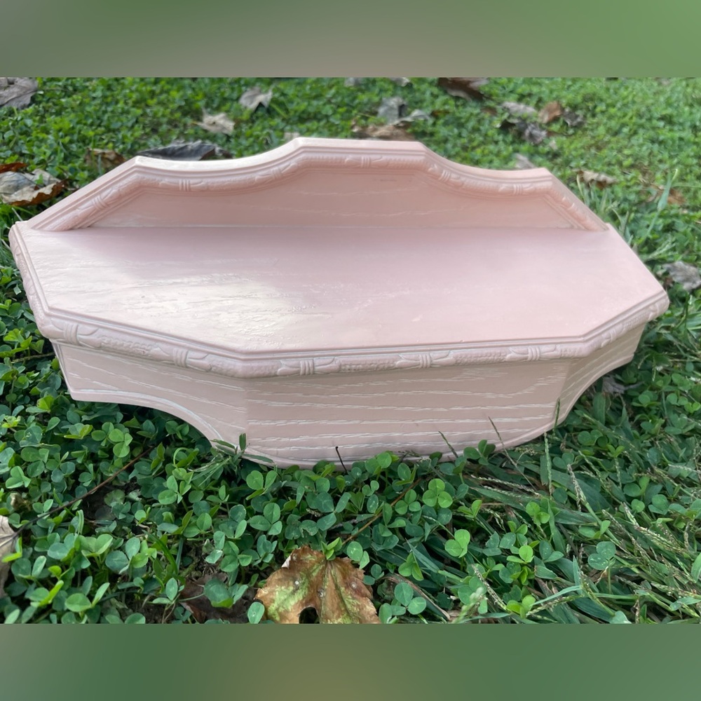 Vtg Salmon Pink Tone Syroco Style Wall Display Shelf, Homco Home Interiors